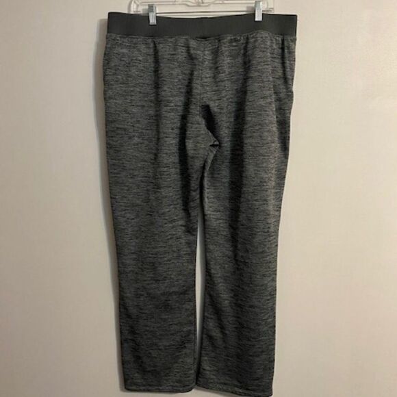 Under Armour Gray/Black fleece pants, size XL - Picture 2 of 3